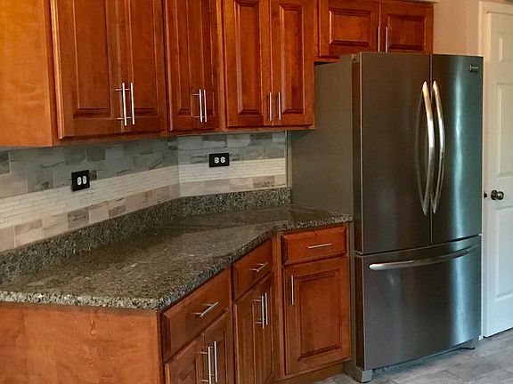 2nd image of 2177 Camden Ln
