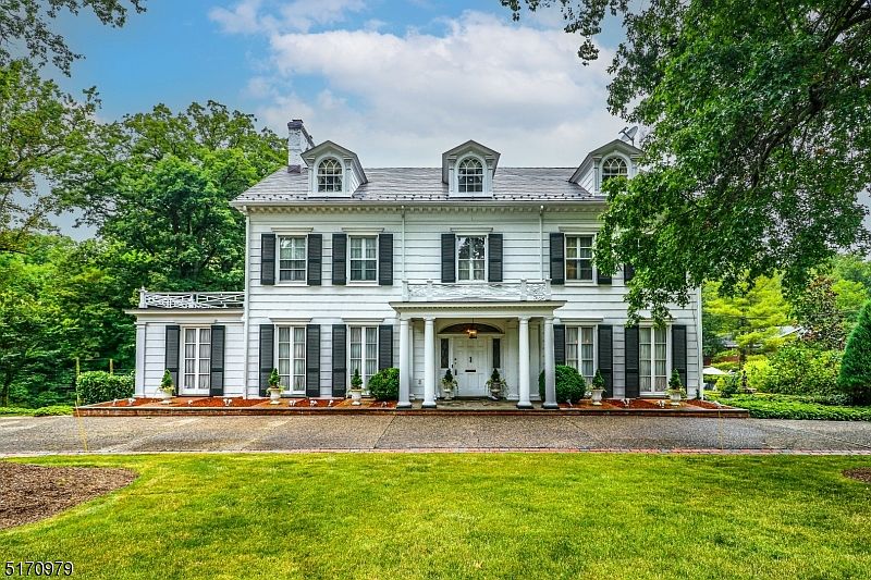 163 Oakwood Dr, New Providence, NJ 07974 MLS 3800564 Zillow