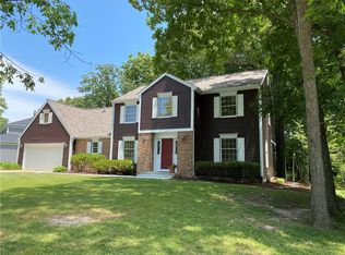 2701 Krishire Dr, Charleston, IL 61920