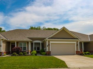 185 Woodside Park Dr, Amelia, OH 45102