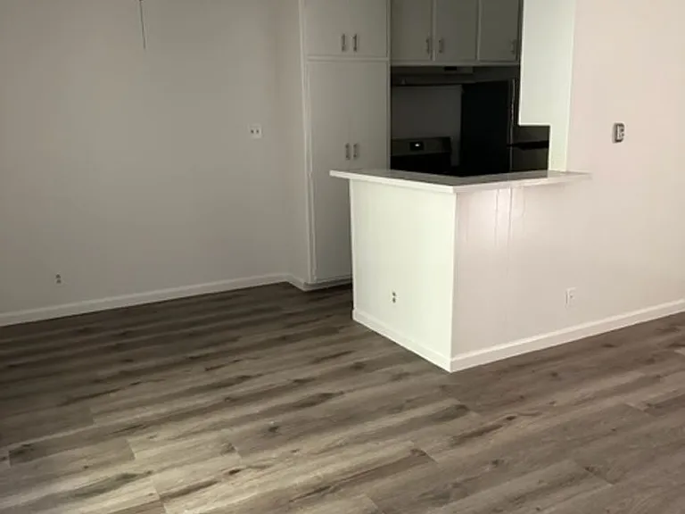 b1511 — Photo 7