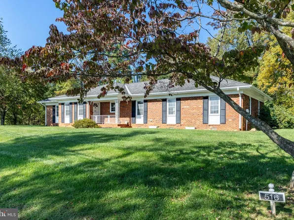 516 Maple Dr, Madison, VA 22727