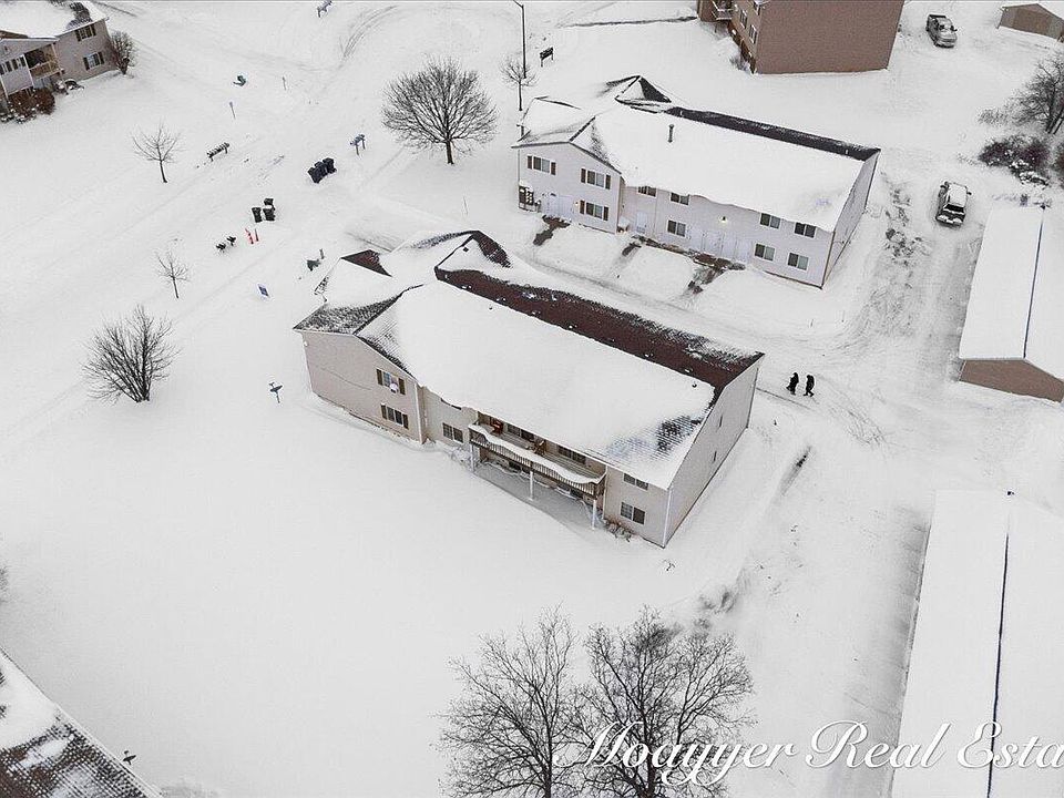 1st image of 1051 Abbey Ct