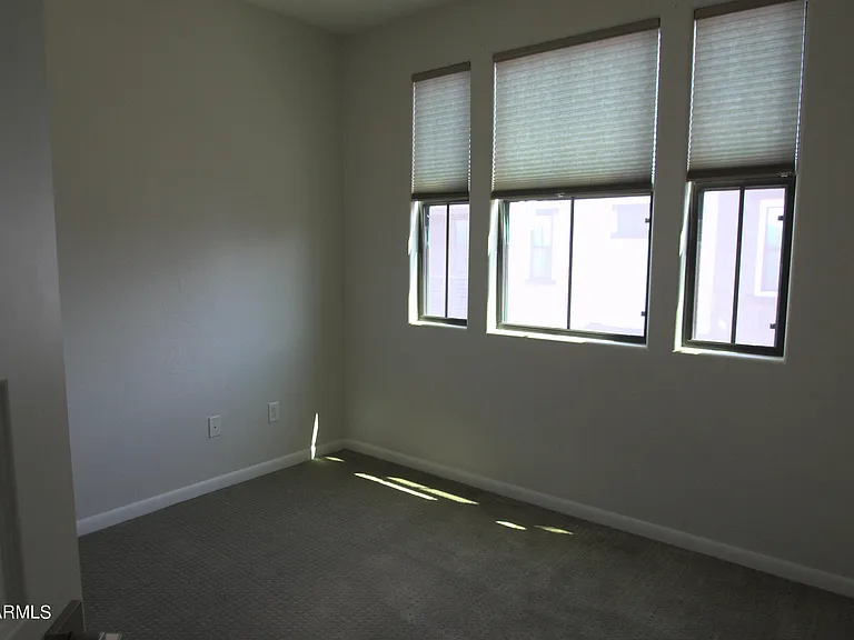 2090 S Dorsey Ln #1046 — Photo 27