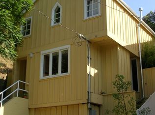 8943 Holly Pl, Los Angeles, CA 90046