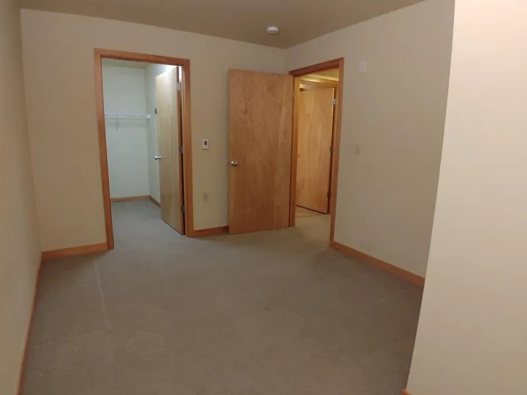 827 Hiawatha Pl #315 — Photo 10