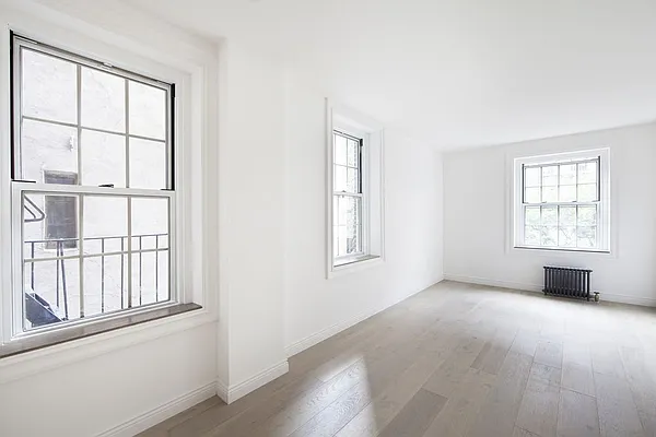 Rented by Bold New York | media 25