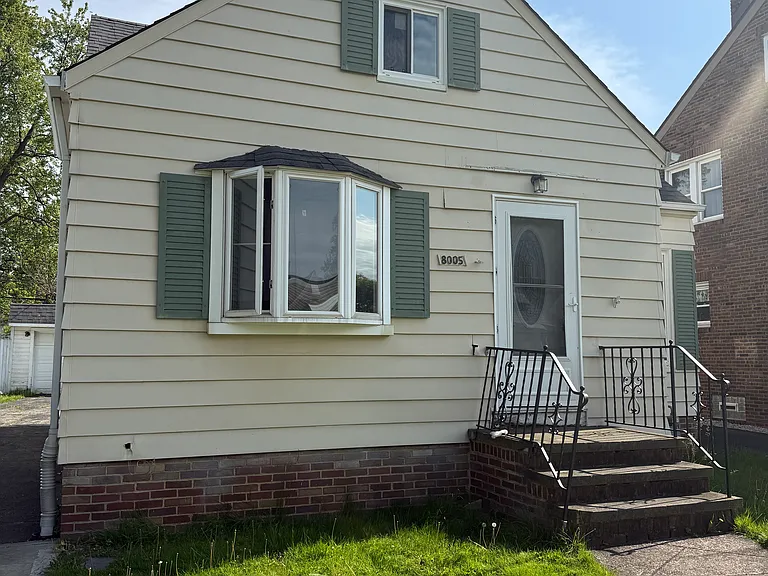 8005 Wainstead Dr — Photo 15