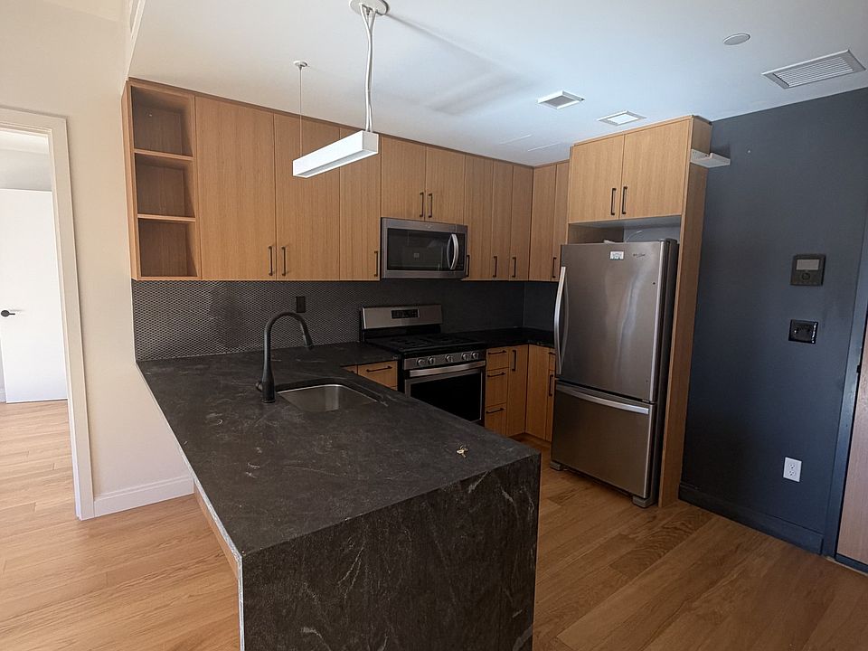 1st image of 83-85 Gardner St #U306