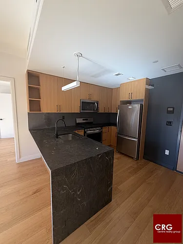 82-83 Gardner St #U306 Photo 1