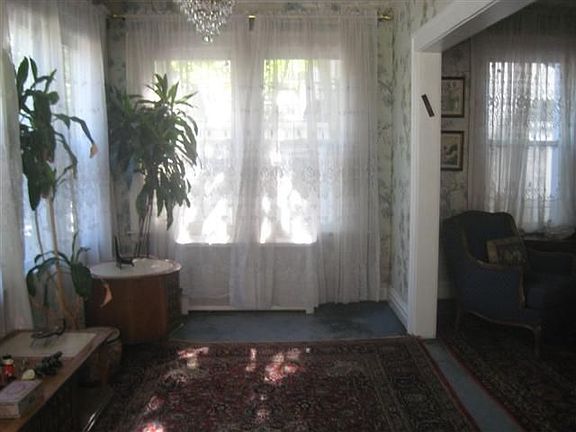 2nd image of 8020 Lefferts Blvd