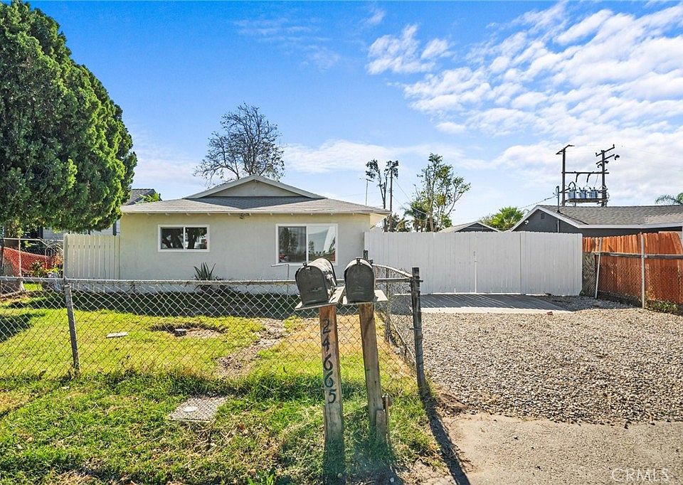 1st image of 24665 6th St