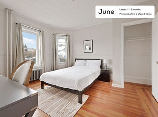 31 Craigie St #1-A, Somerville, MA 02143