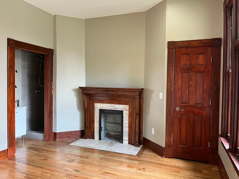 7 Wallace Avenue — Photo 14