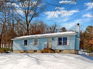 271 Sawkill Rd, Milford, PA 18337