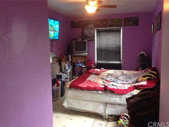 4th image of 1249 E 109th St