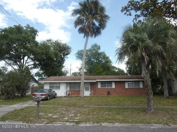 103 MIMOSA Drive, Palatka, FL 32177
