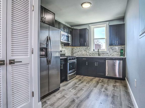 4th image of 97 Reservoir Ave #3A
