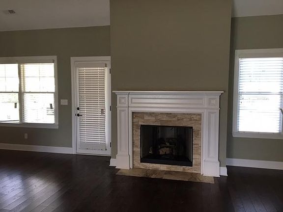 5th image of 783 Deer Valley Dr #111