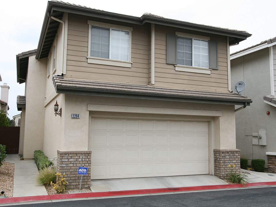 1st image of 2204 E Cypress St