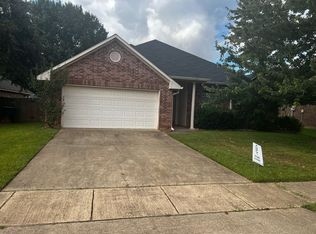 408 Hancock Dr, Bossier City, LA 71112