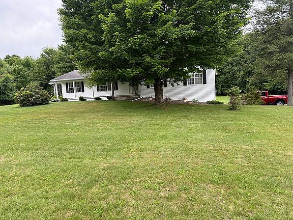 2nd image of 7130 Thorne Rd