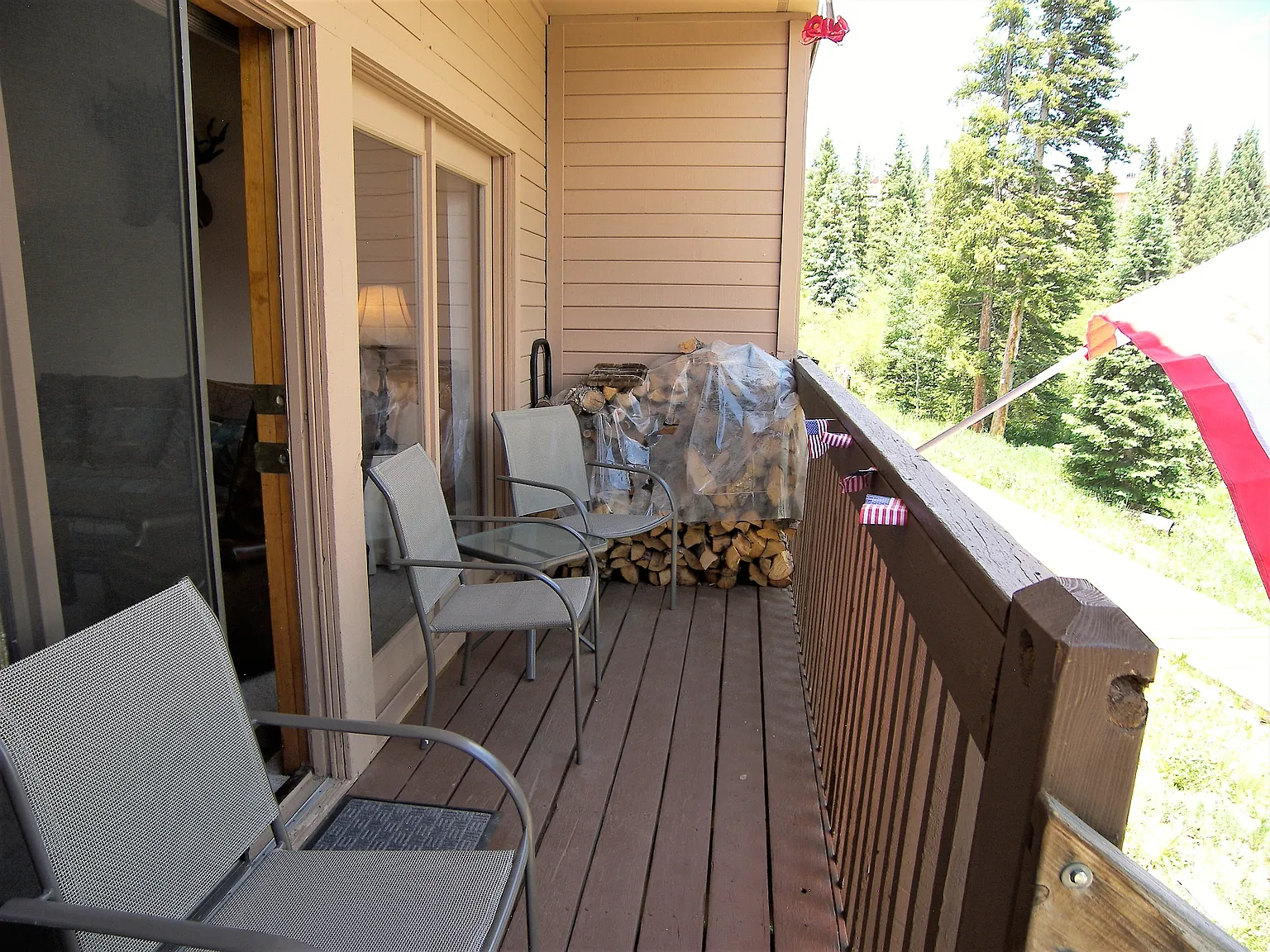 3 bed, 1500 sqft, $6,500 — Photo 4
