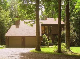 7186 Farnham Rd, Memphis, NY 13112