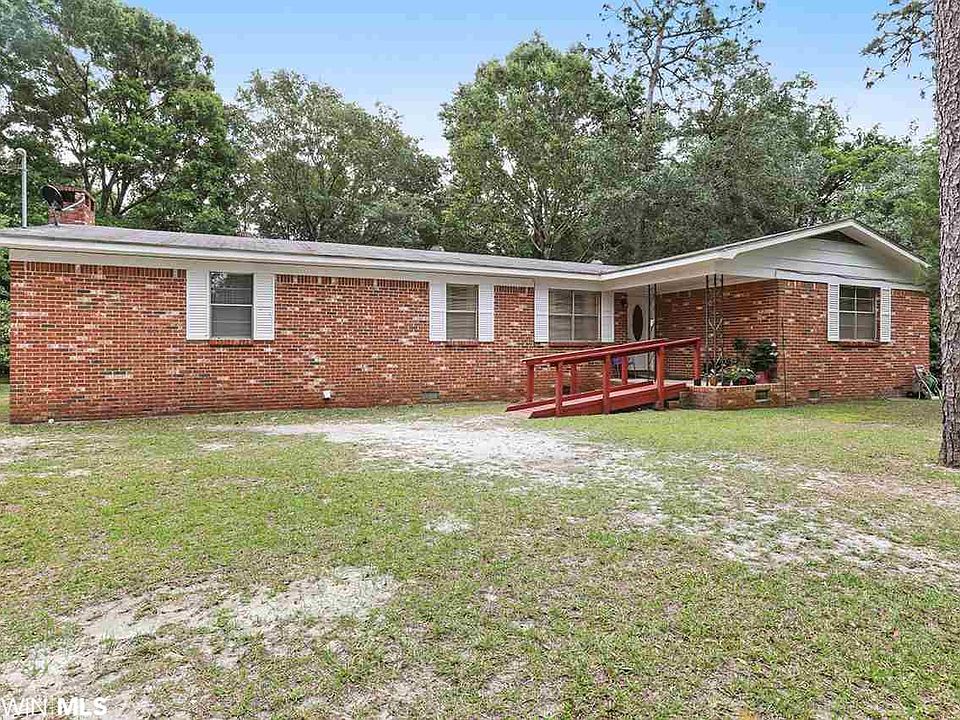 1st image of 9132 Woodland Dr