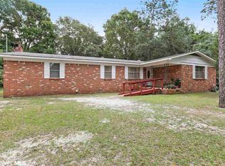 9132 Woodland Dr, Elberta, AL 36530
