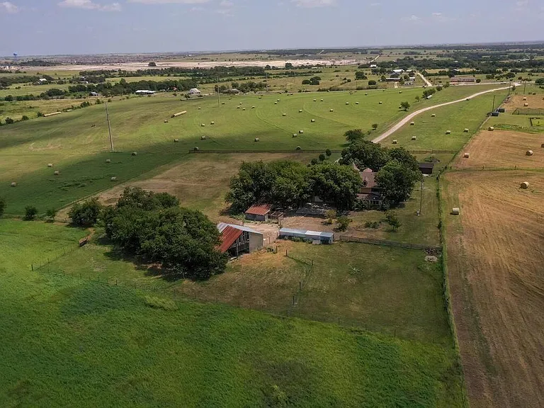 161 County Road 375 — Photo 36