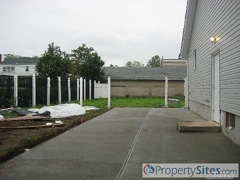 3rd image of 65 Sycamore Ave