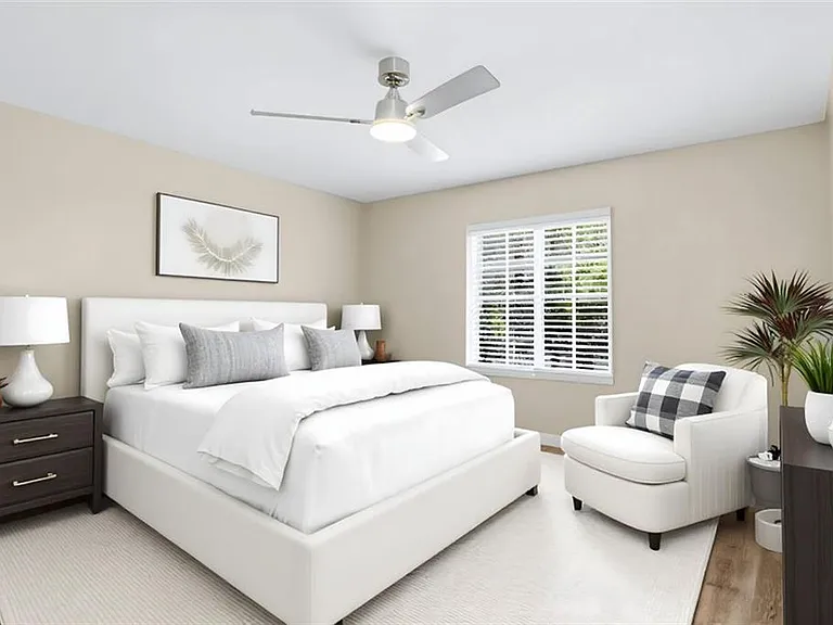 210 Sampson St NE #5 — Photo 18