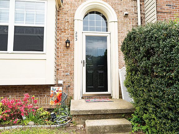 3rd image of 203 Ferring Ct