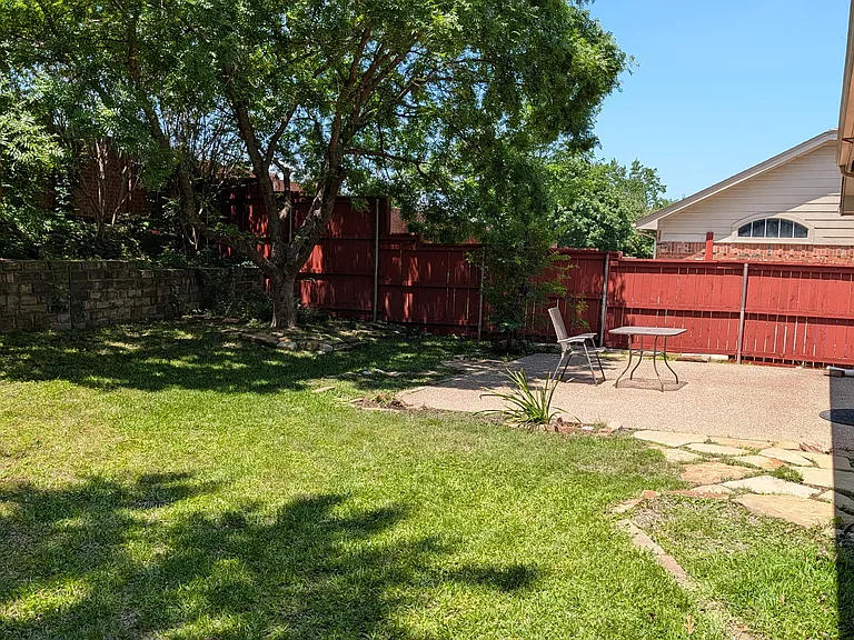 9301 Preston Trl — Photo 25