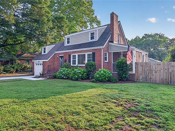 3rd image of 6368 Glenoak Dr