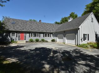 406 Mountain Rd, Harpswell, ME 04079