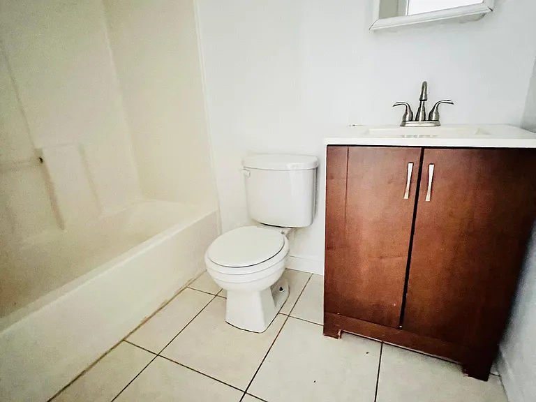 578 NE 63rd St #2 — Photo 11