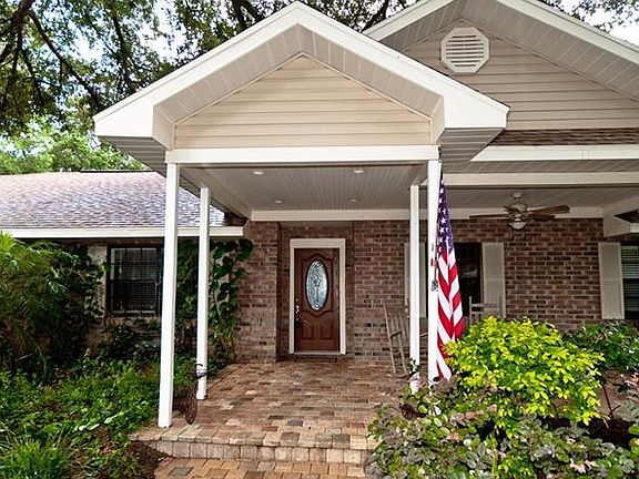2nd image of 3506 Misty Oak Pl