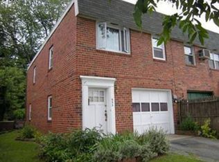 653 Dixon St, Allentown, PA 18103