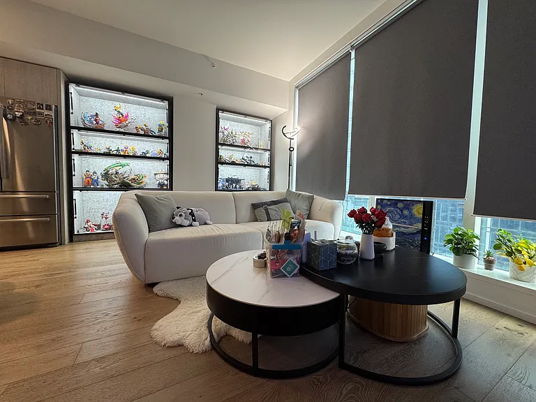 188 W Saint James St #10713 — Photo 9