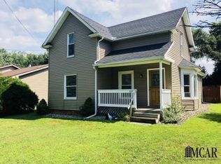 627 King St, Temperance, MI 48182