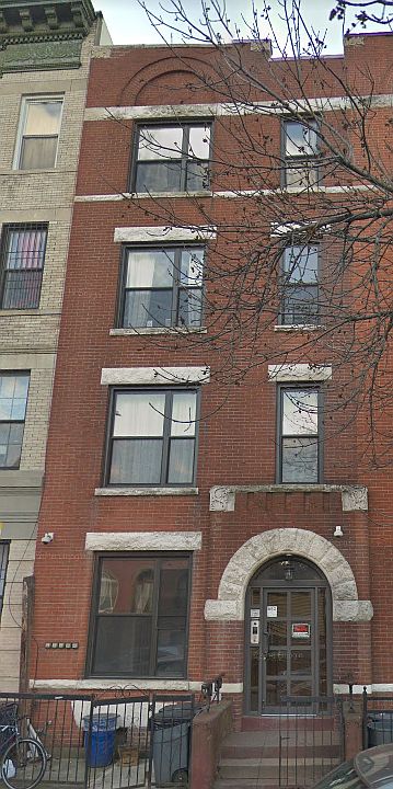 1st image of 650 Park Pl