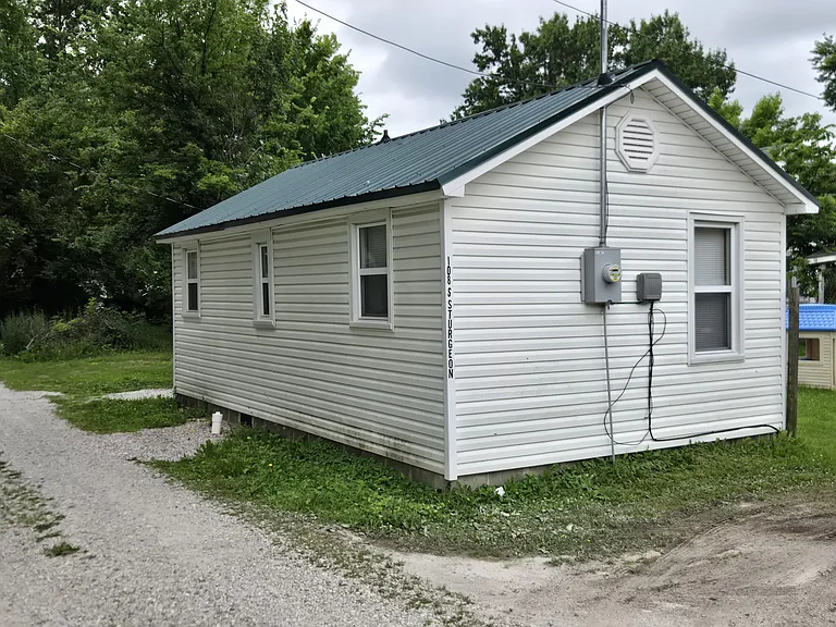 108 S Sturgeon St — Photo 2