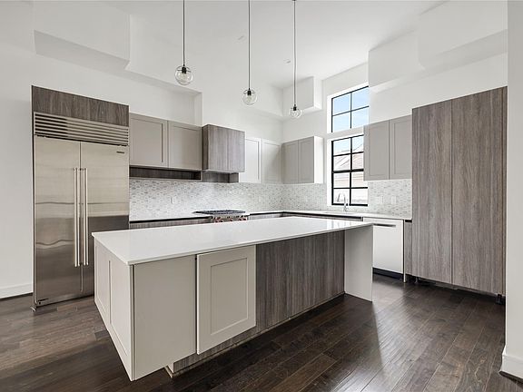 5th image of 5822 Winsome Ln #A