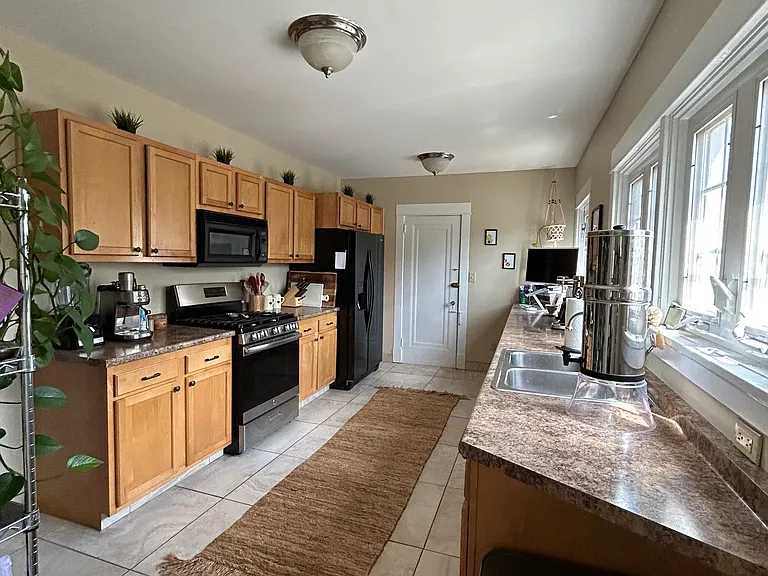 1100 N Sheridan Ave #2 — Photo 9