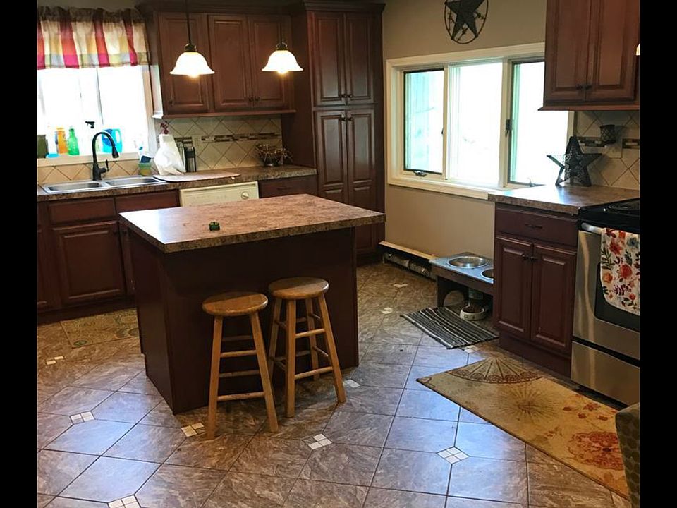 1st image of 564 County Road 800