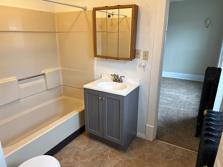 2302 Jackson St #1 — Photo 3