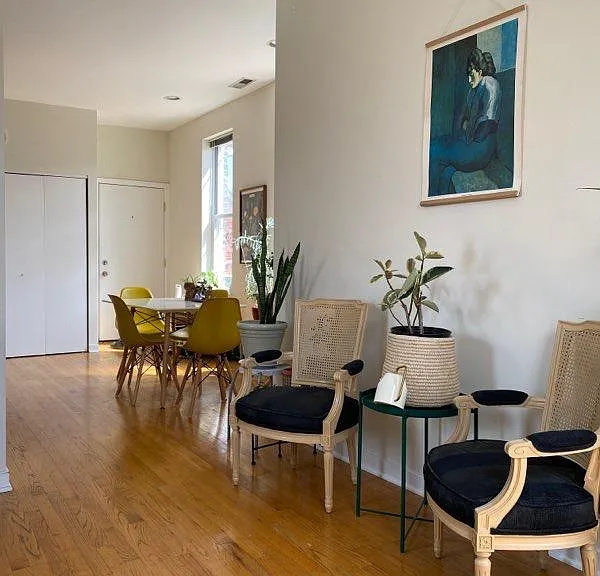 1328 N Bosworth Ave #8 — Photo 3