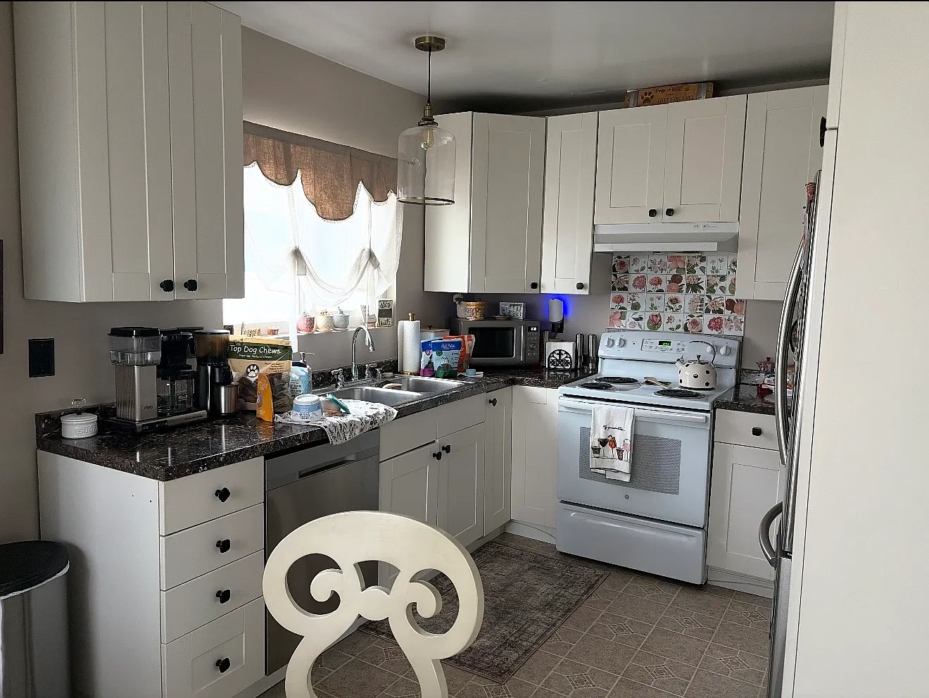 2 bed, 1050 sqft, $3,300 — Photo 4